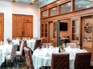 Jubans Group Dining